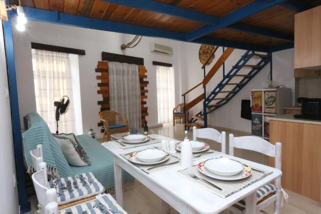 Appartement Lignum à Ermoúpoli Extérieur photo