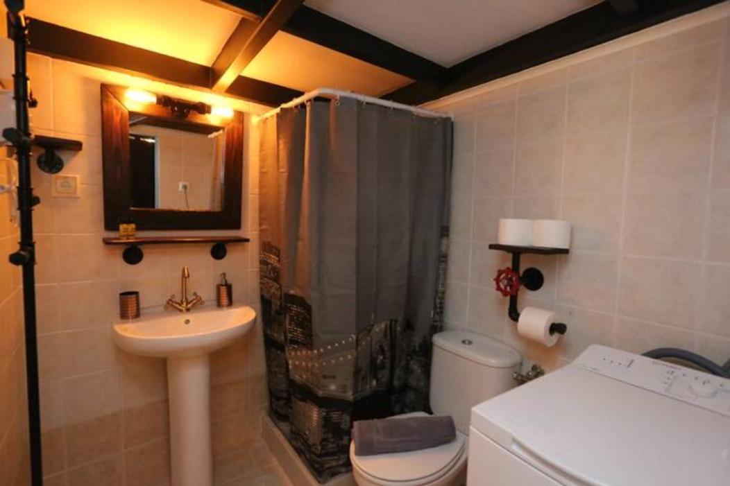 Appartement Lignum à Ermoúpoli Extérieur photo