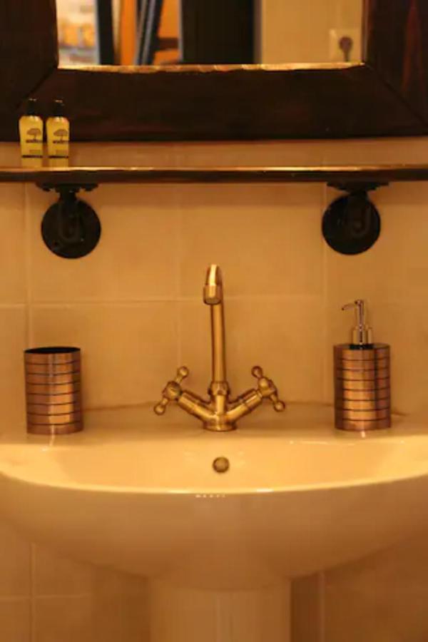 Appartement Lignum à Ermoúpoli Extérieur photo